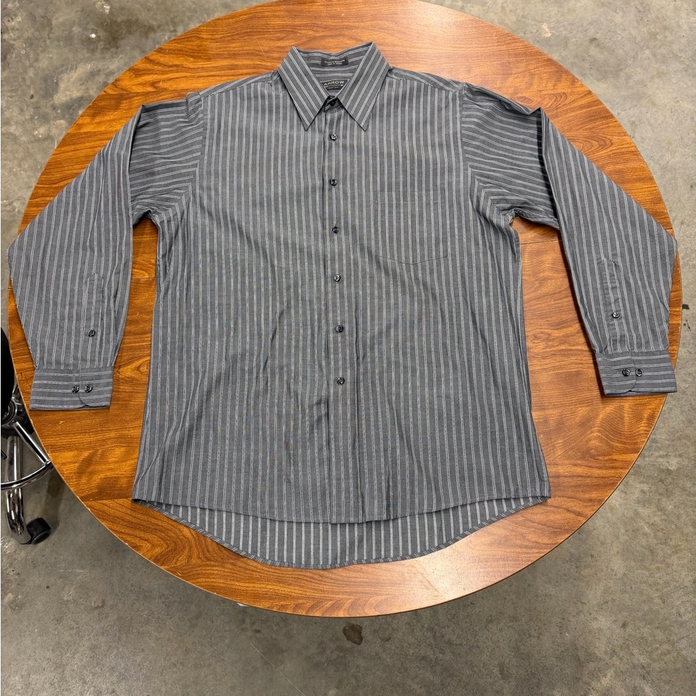 Arrow Men's Gray Striped Button Down Shirt